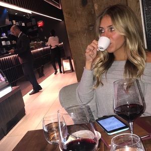 Meet your Posher, Ally